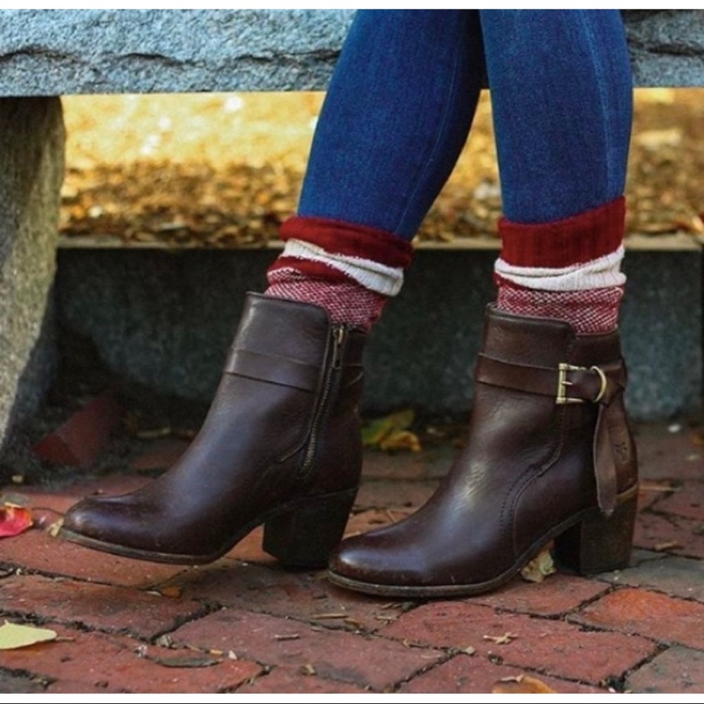 Frye Melissa Knotted Short Boots 7.5